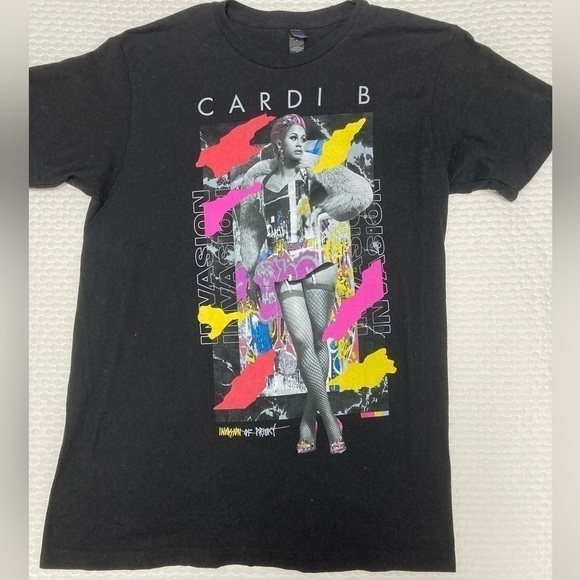 𝅺cardi B INVASION OF PRIVACY BLACK T-SHIRT  - Size Medium - Picture 2 of 4